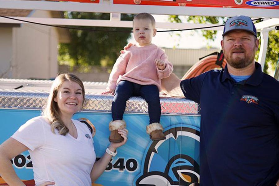 Mountainside Air Family